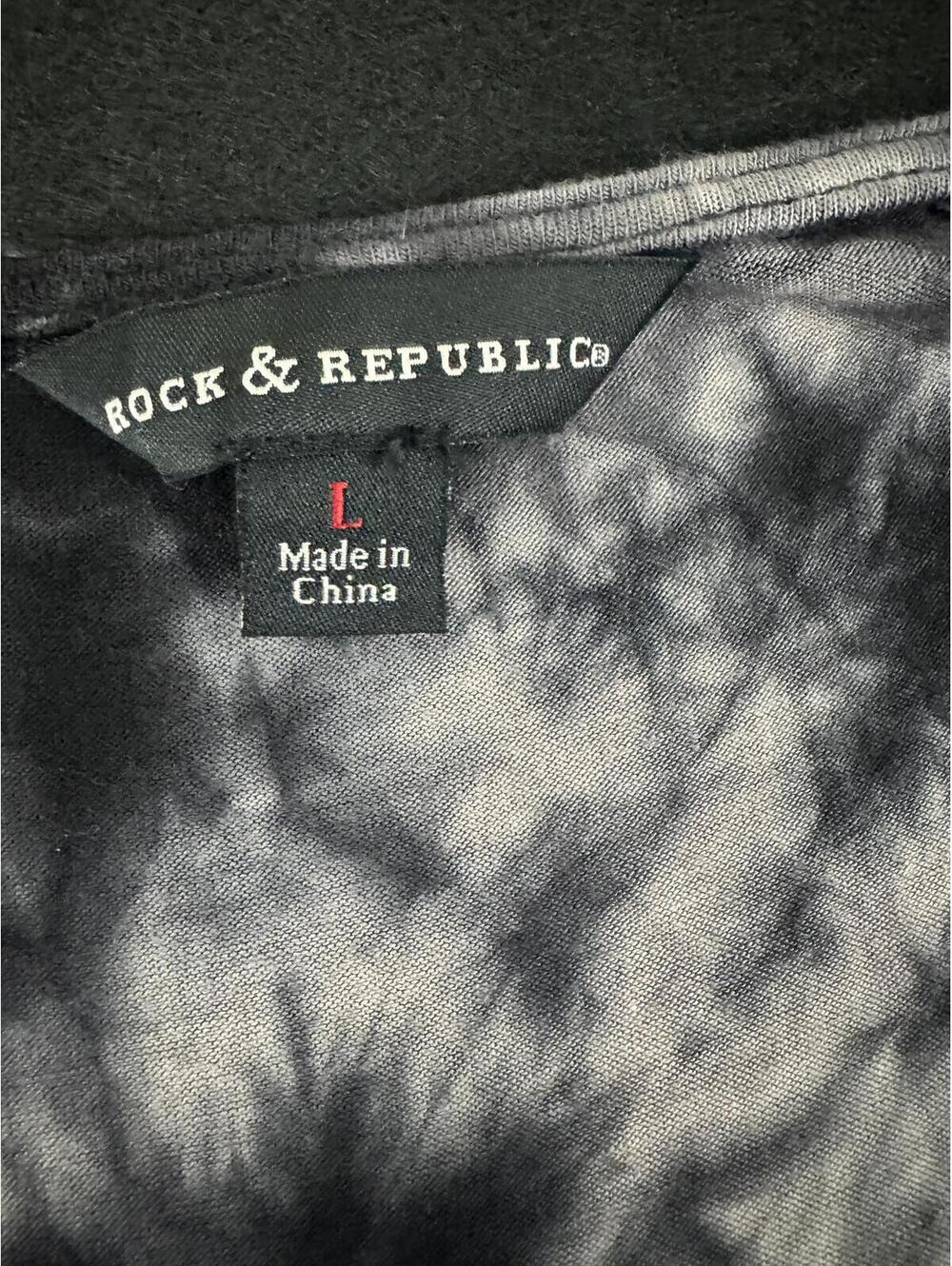 Rock & Republic Black & Gray Tie-Dye Sleeveless Top w/ Studded Cutout Shoulders - Picture 5 of 7